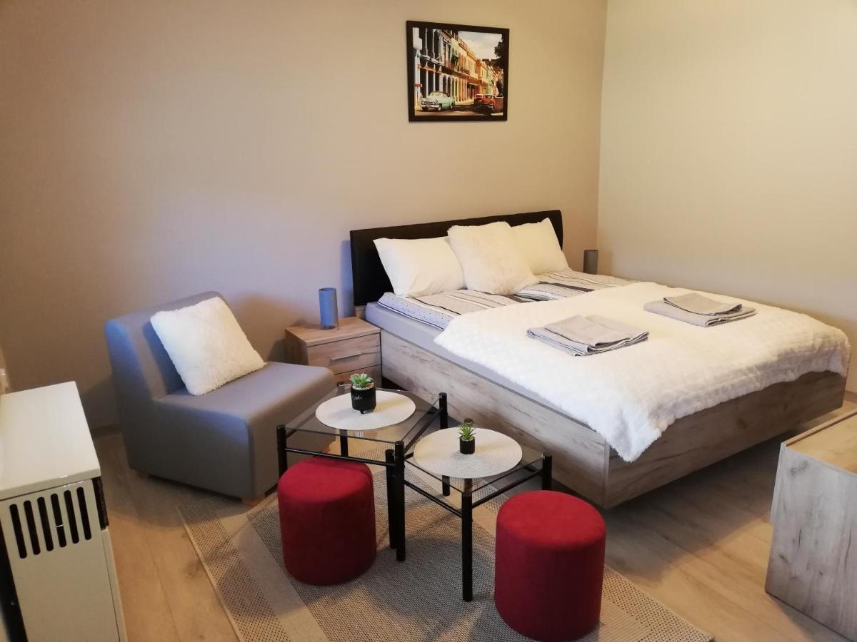 D&D Studio Apartment Суботица Экстерьер фото